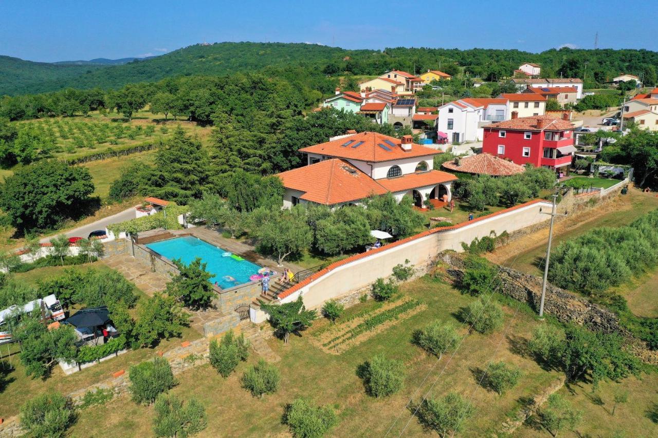 Villa Emi Zgornje Skofije Extérieur photo