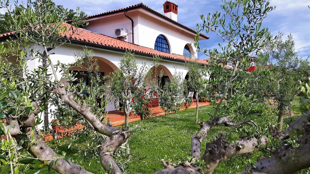 Villa Emi Zgornje Skofije Extérieur photo